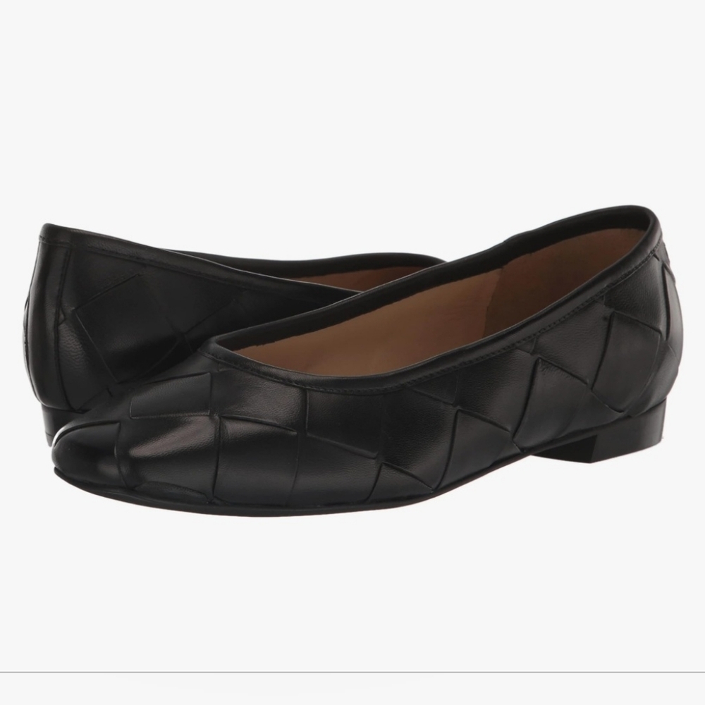 Trotters Black Woven Leather Flats